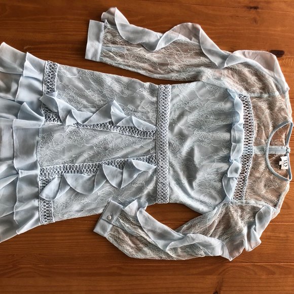 True Decadence long sleeve lace mini - Picture 5 of 7